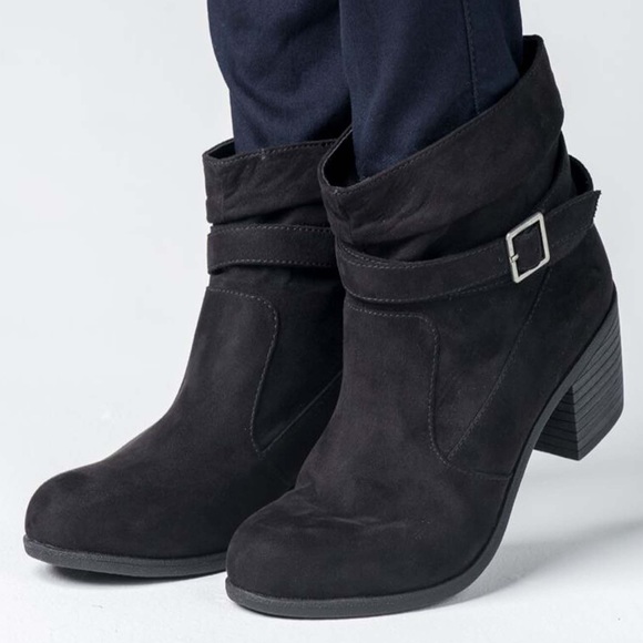 American Eagle Outfitters Shoes - American Eagle Black Suede Wrapped Ankle Booties